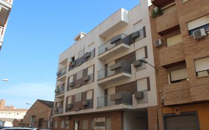 Exterior view of Flat for sale in Hellín  with Heating, Parquet flooring and Balcony