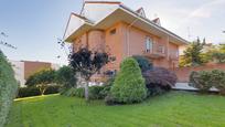 Exterior view of Single-family semi-detached for sale in Gijón   with Heating, Parquet flooring and Terrace