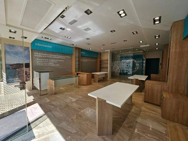 Local comercial en Alquiler en L'Ametlla de Mar pueblo