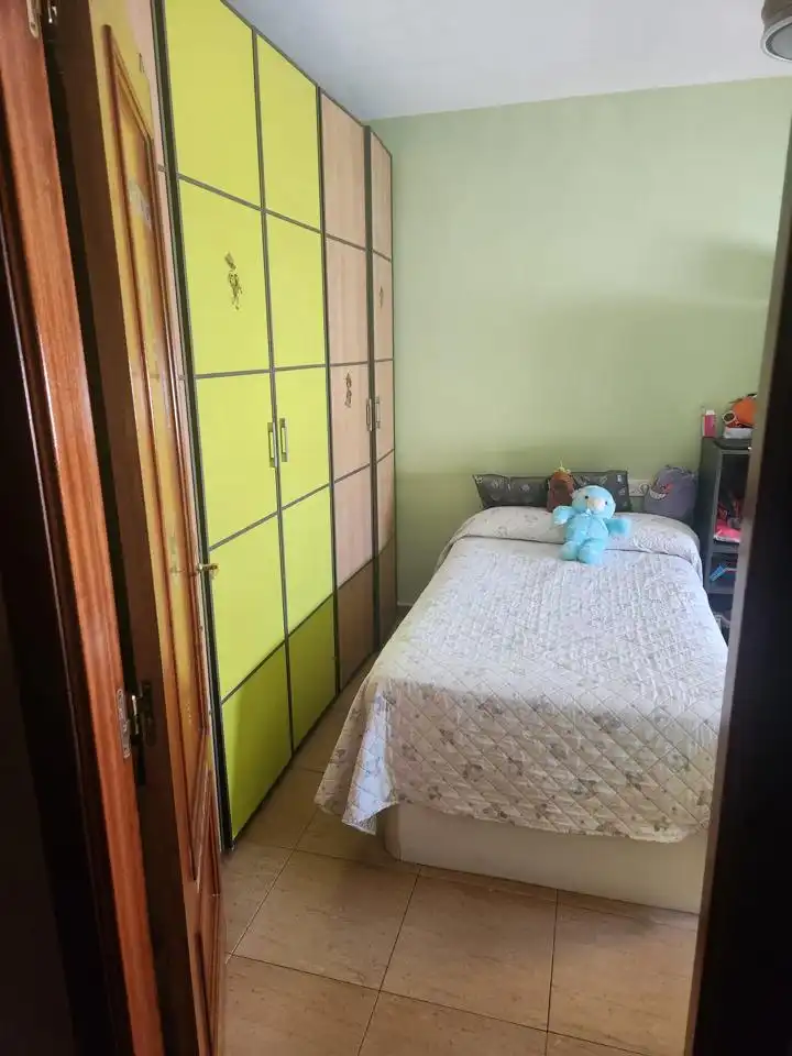 Habitación de Piso en venta en Melilla