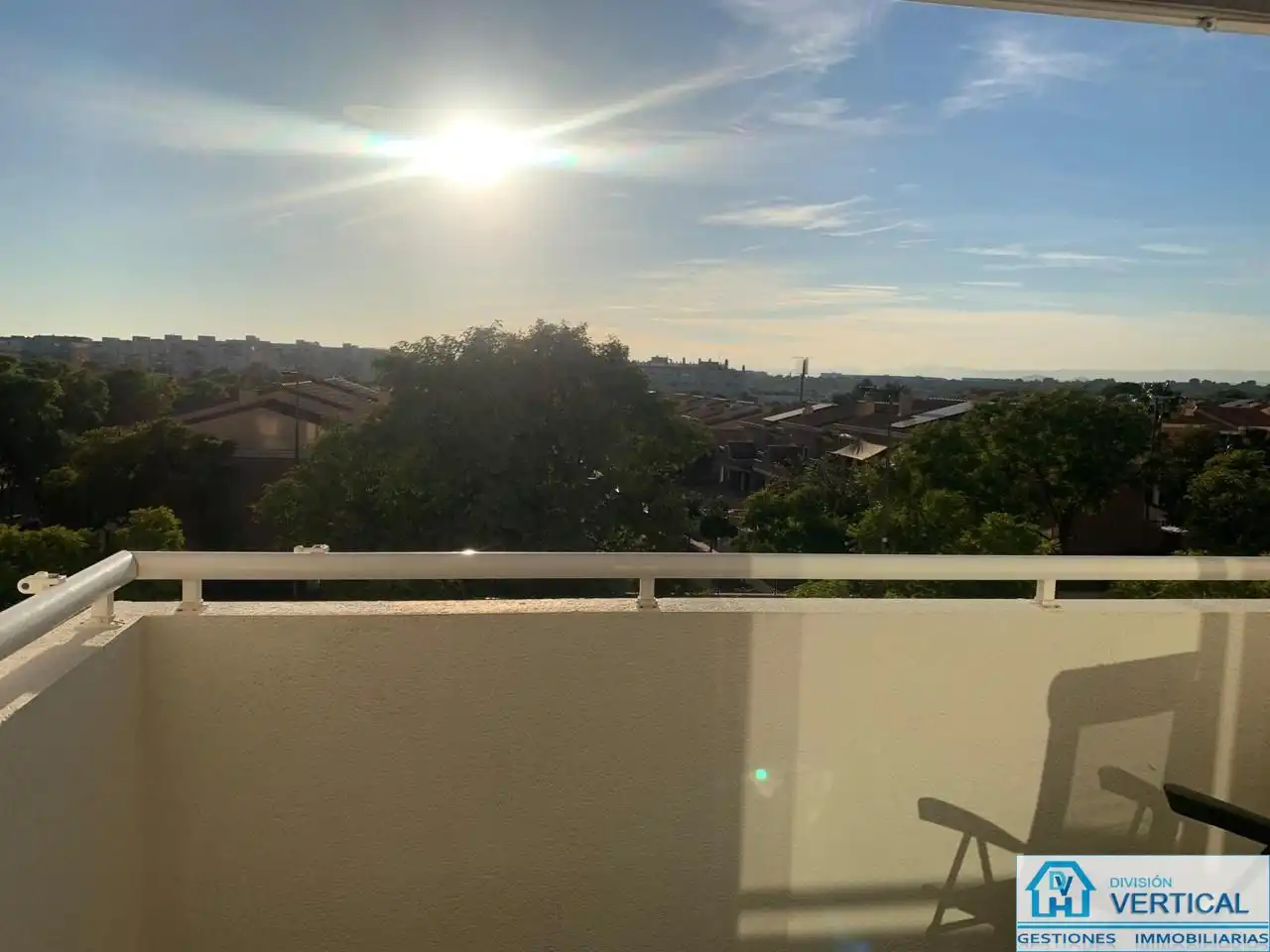 Terraza de Piso en venta en Paterna con Aire acondicionado, Terraza y Trastero