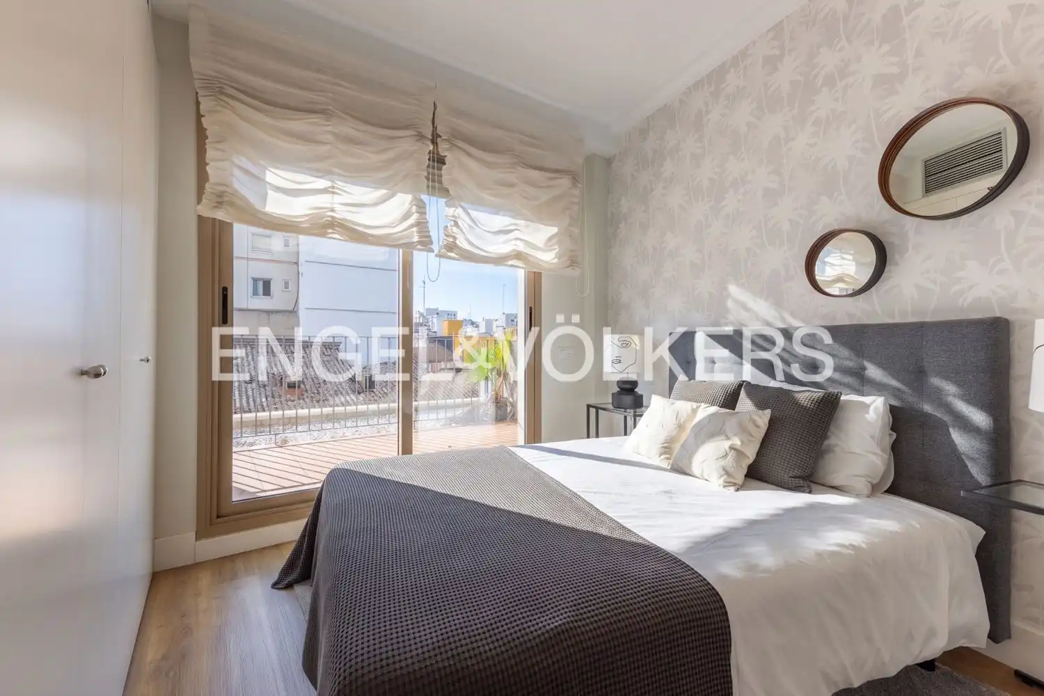 Habitación de Piso de alquiler en Valencia con Aire acondicionado, Calefacción y Jardín privado