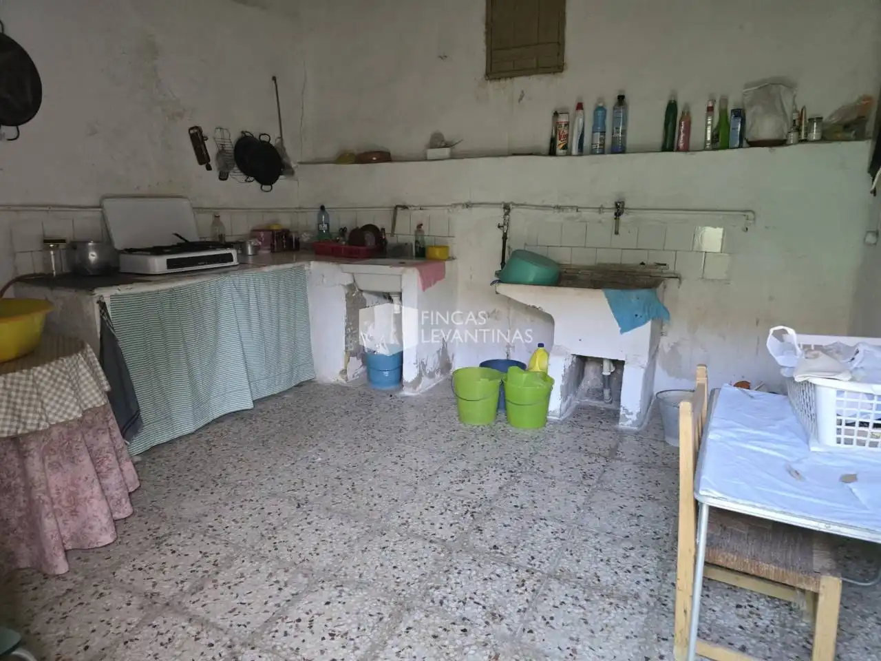 Kitchen of Houses for sale in San Vicente del Raspeig / Sant Vicent del Raspeig  with Private garden, Terrace and Furnished