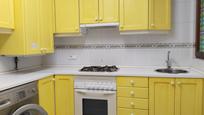 Kitchen of Flat to rent in Torrelavega 