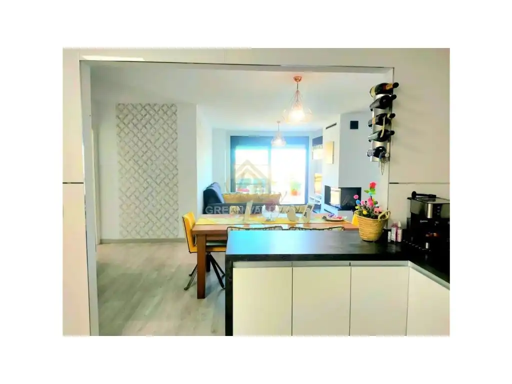 Cocina de Piso en venta en La Alcaidesa con Jardín privado, Terraza y Piscina