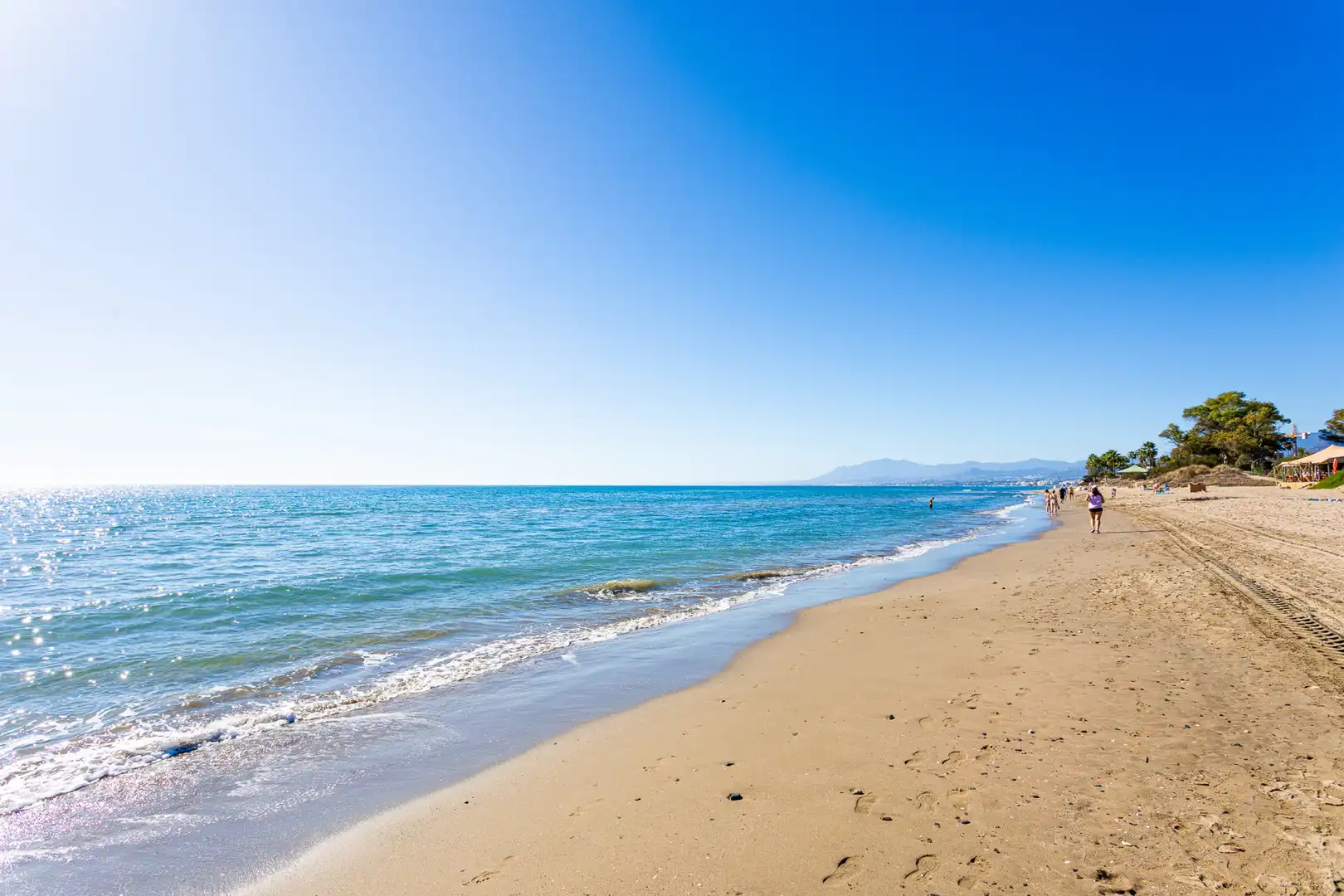 Vista exterior de Apartament en venda en Marbella amb Aire condicionat, Terrassa i Traster