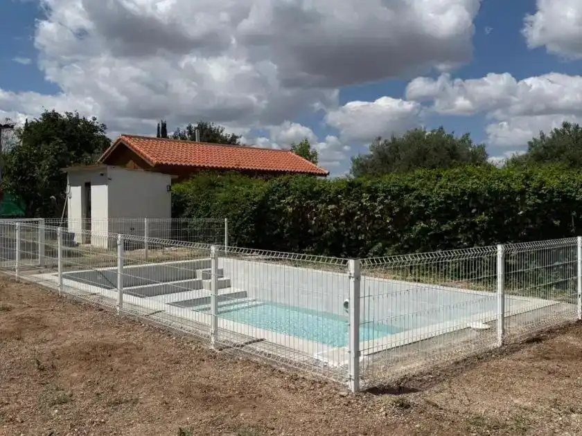 Piscina de Finca rústica en venda en Montoro amb Aire condicionat, Jardí privat i Traster