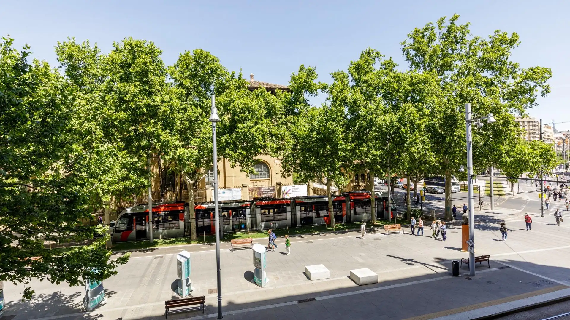 Vista exterior de Piso en venta en Zaragoza con Calefacción y Trastero