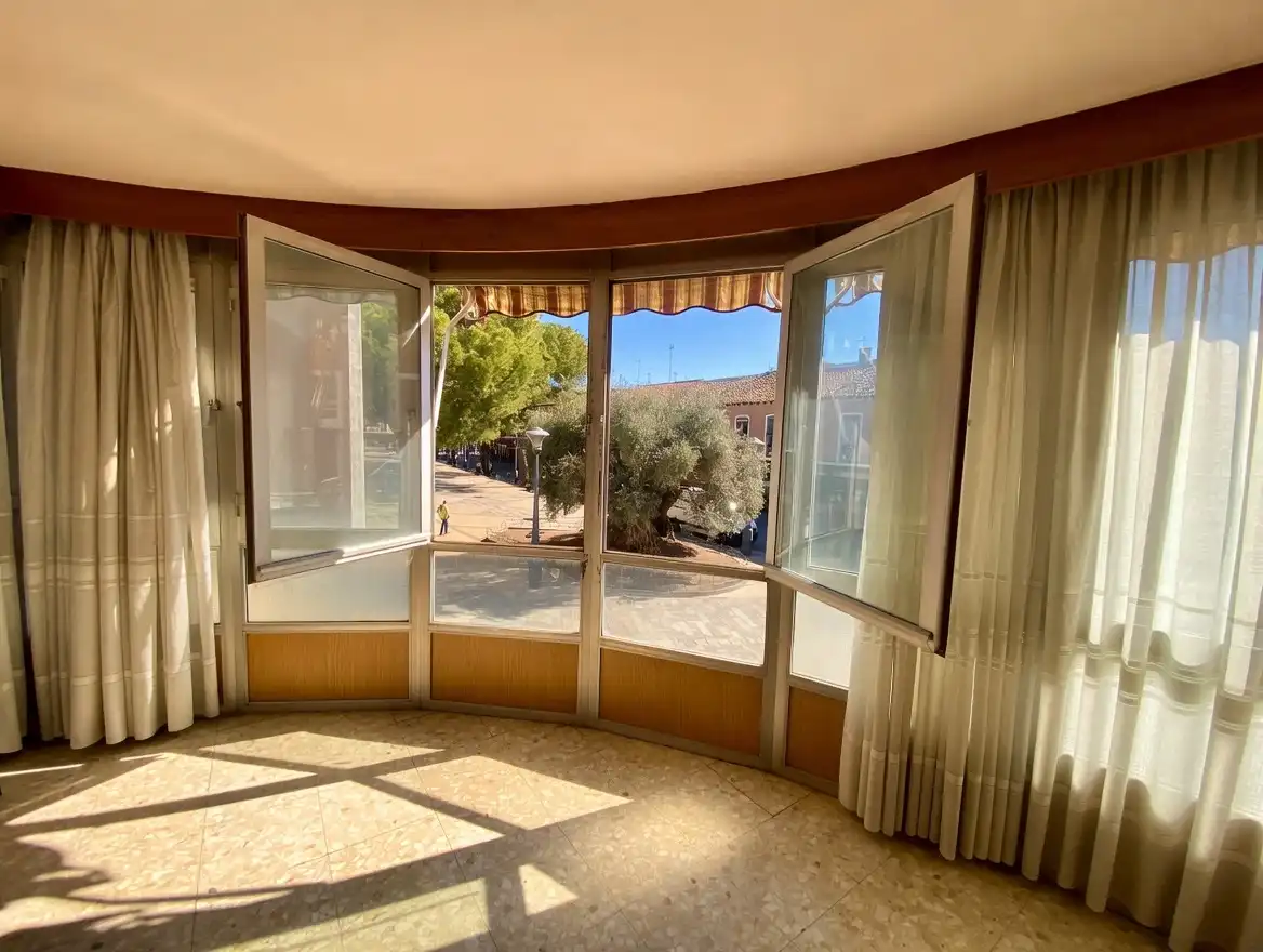 Vista exterior de Piso en venta en Daimiel con Aire acondicionado, Calefacción y Parquet