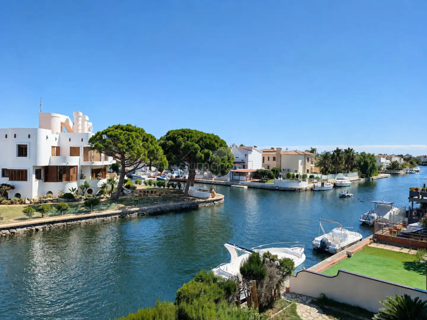 Flat for sale in N/A