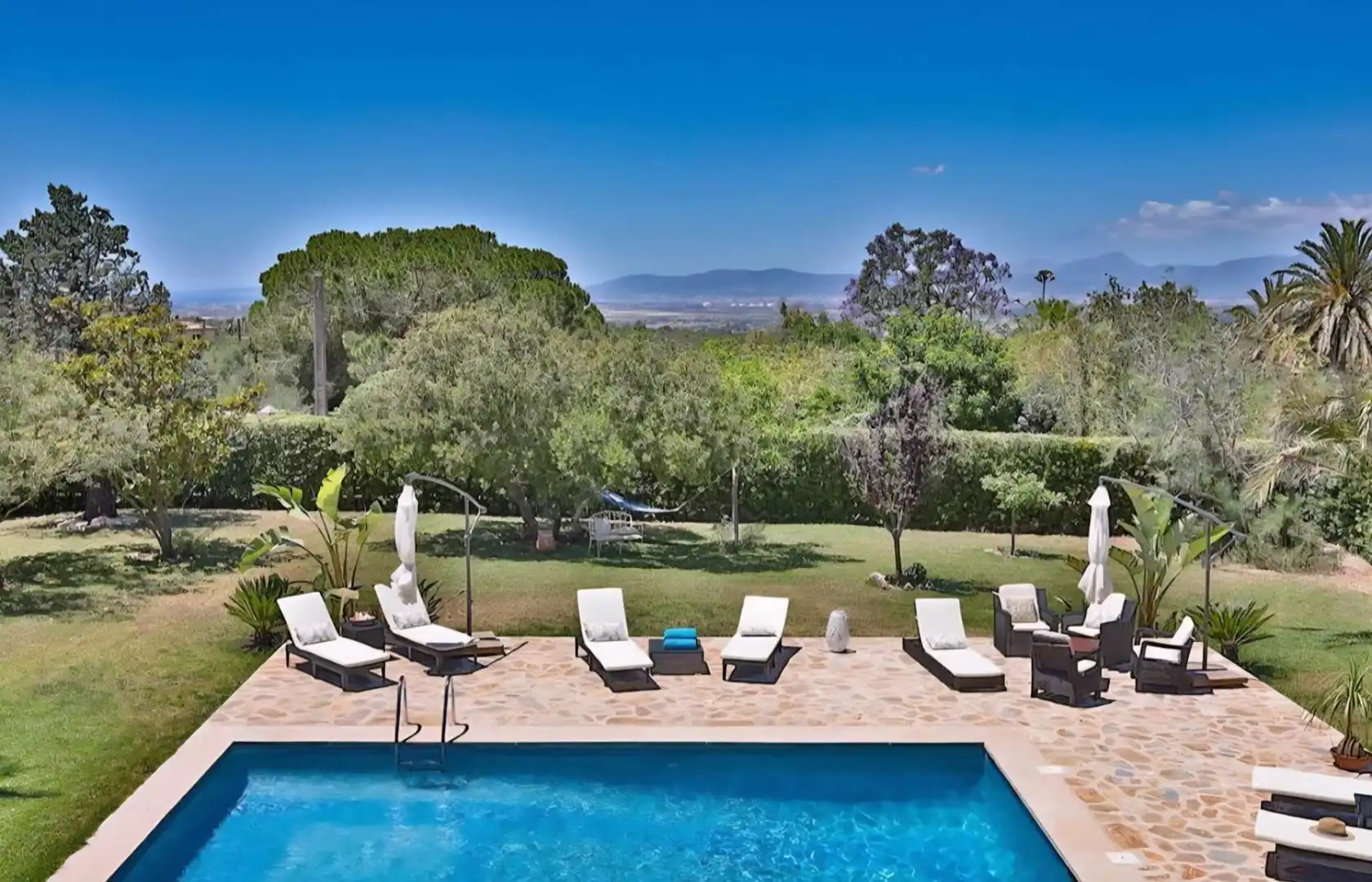 Chalet con terraza en venta en Llevant, imagen 2