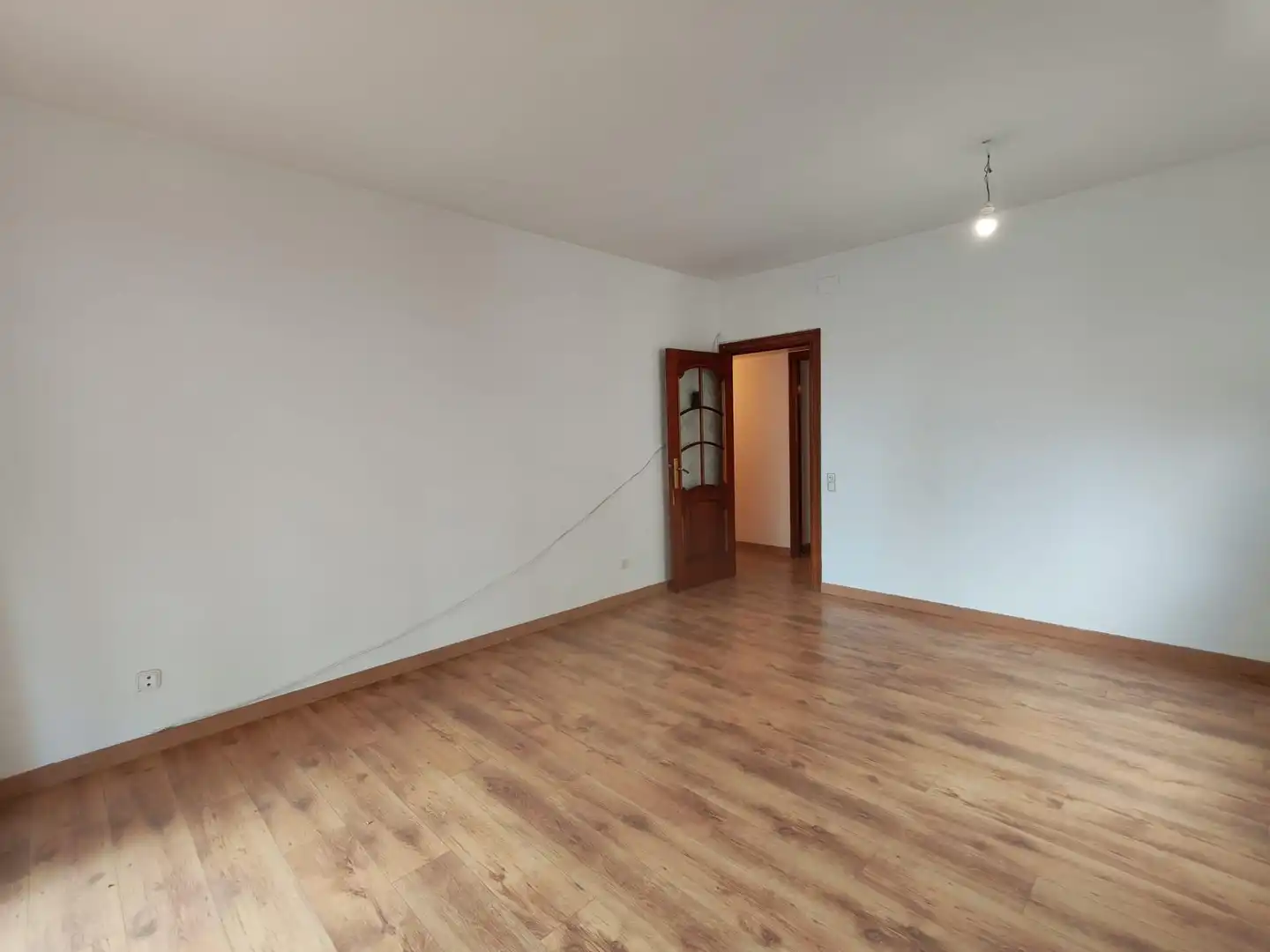 Sala de estar de Apartamento en venta en Barcelona con Calefacción, Parquet y Balcón