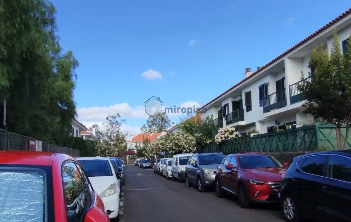 Vista exterior de Casa adosada en venda en Tacoronte amb Terrassa i Traster