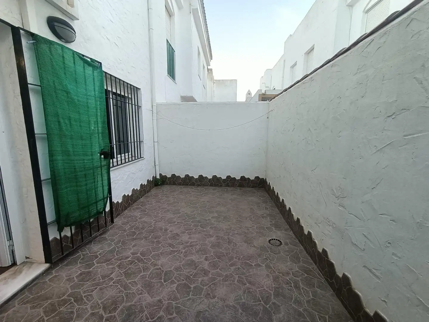 Adossat amb piscina en venda a Los Gallos, imagen 17