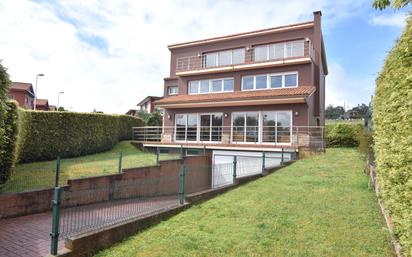 Außenansicht von Haus oder Chalet miete in Sada (A Coruña) mit Terrasse und Balkon