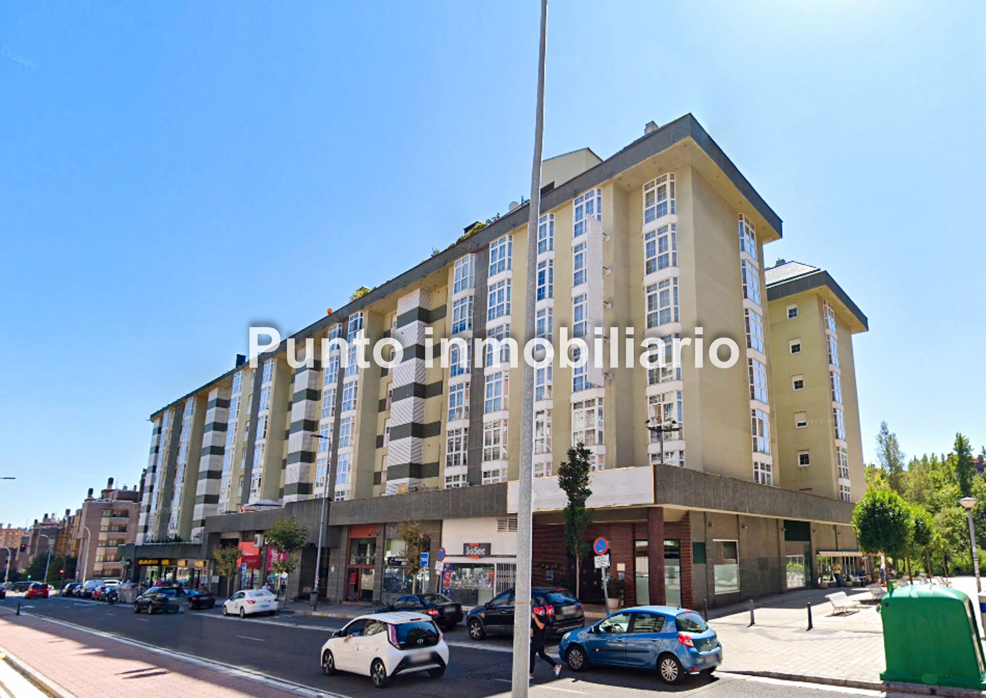 Exterior view of Study to rent in Valladolid Capital  with Air Conditioner, Parquet flooring and Furnished
