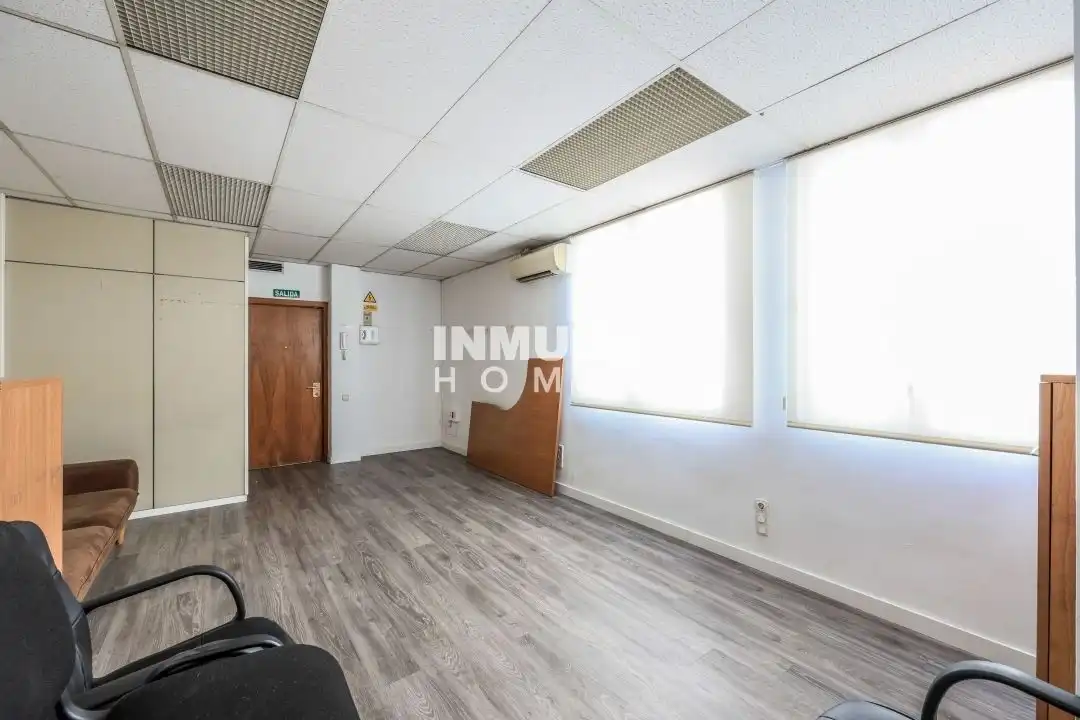 Oficina en venta en Madrid con Calefacción
