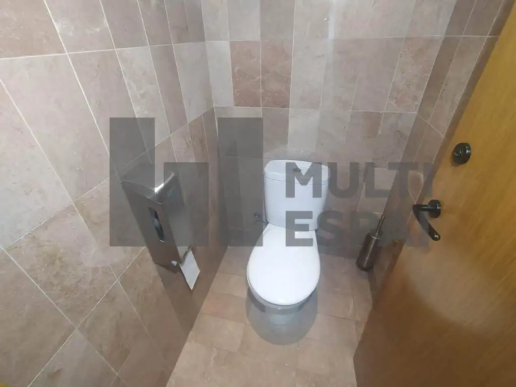 Business premises to rent in Carrer de Calàbria, imagen 72