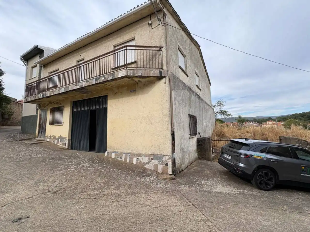 Houses for sale in Calle Río, El Cabaco