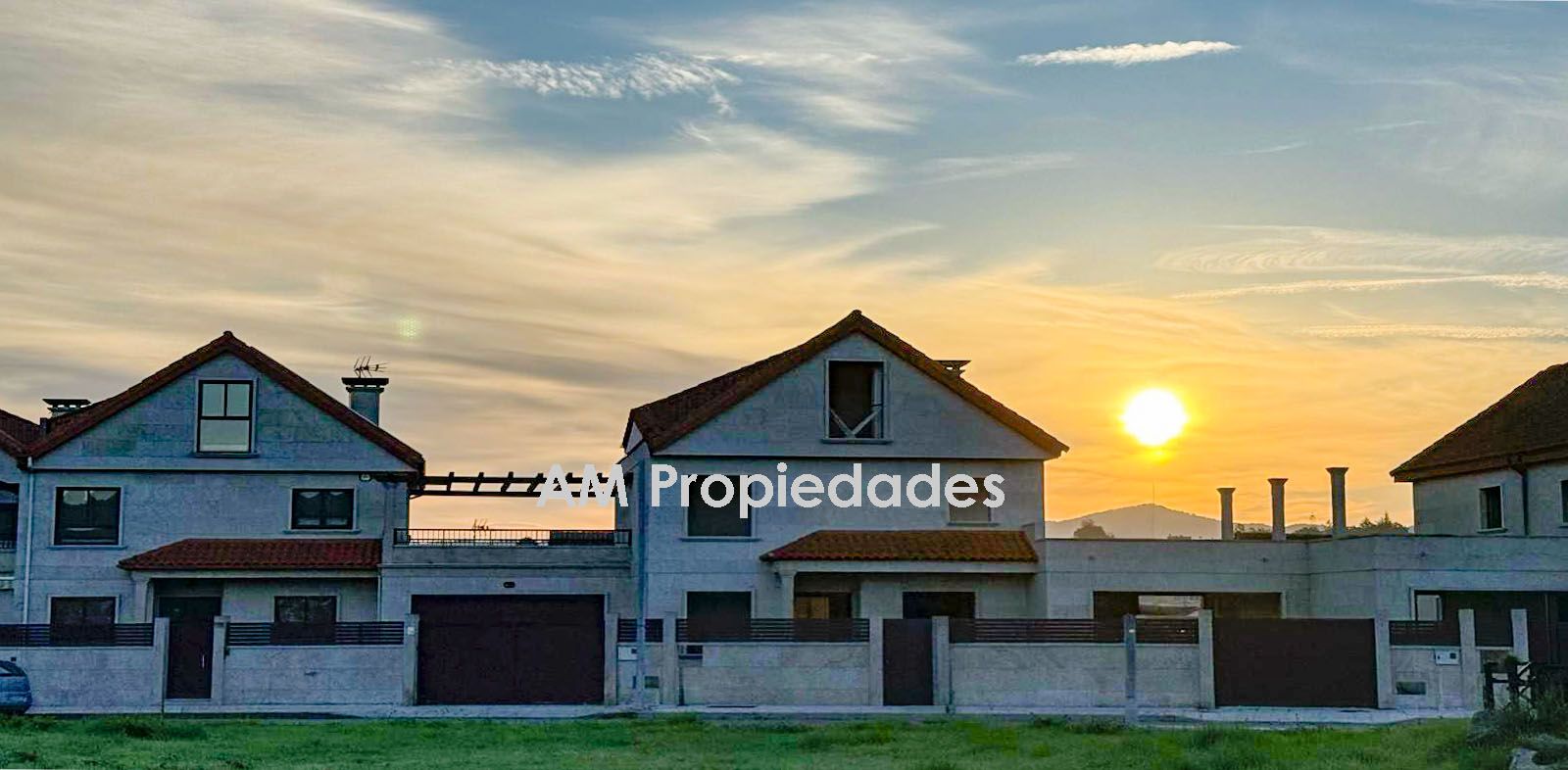 Exterior view of Single-family semi-detached for sale in Baiona  with Heating, Private garden and Terrace