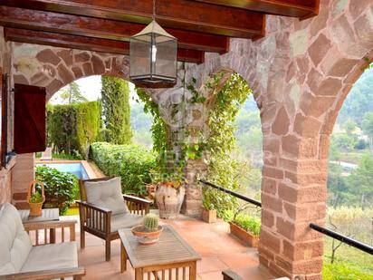 Terrasse von Country house zum verkauf in Castellví de Rosanes