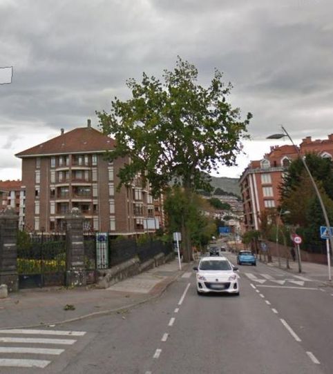 Foto 2 de Garaje en venta en Ps Menéndez Pelayo, Brazomar, Castro-Urdiales