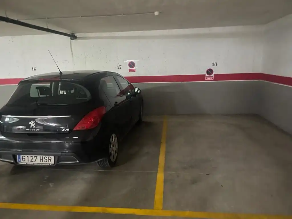 Aparcament de Garatge en venda en Murcia