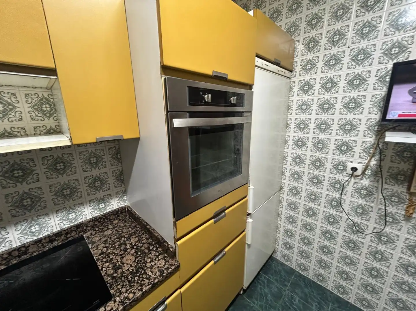 Kitchen of Flat for rent in Torrelavega   with Heating, Parquet flooring and Furnished