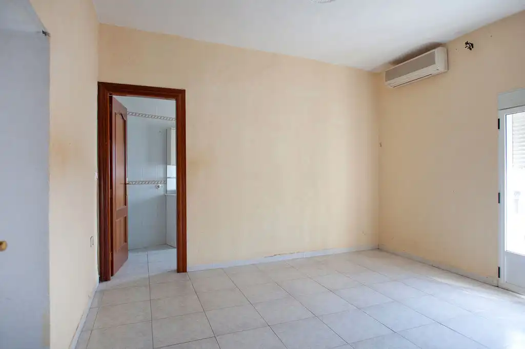Piso en venta en C/ Pimienta, Residencial Rancho Park , Villamartín - Las Filipinas