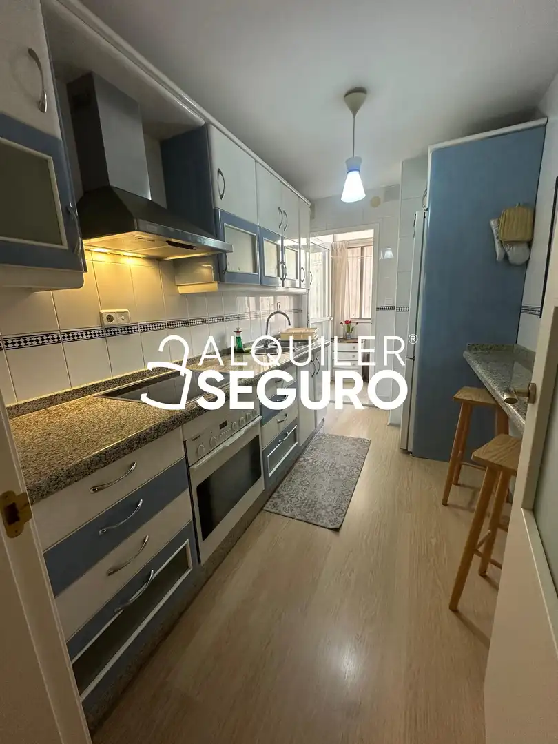 Küche von Wohnung zur Miete in Málaga mit Klimaanlage und Möbliert