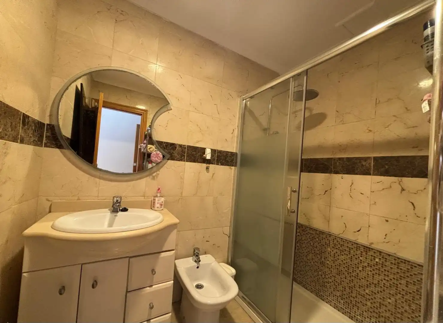 Bany de Pis en venda en Las Palmas de Gran Canaria amb Terrassa i Piscina comunitària