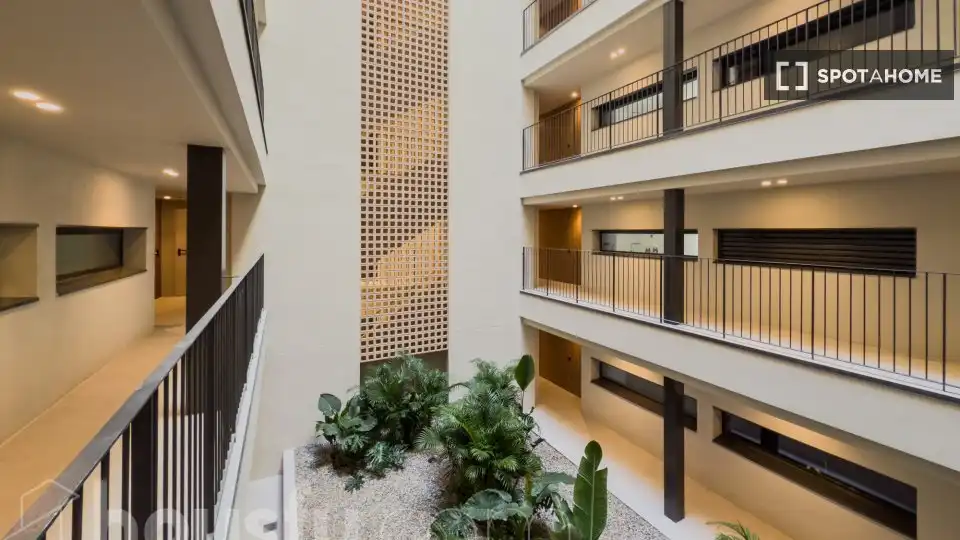 Flat for rent in La Nova Esquerra de l'Eixample
