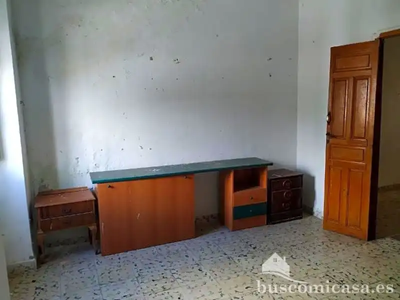 Dormitori de Casa o xalet en venda en Algarinejo