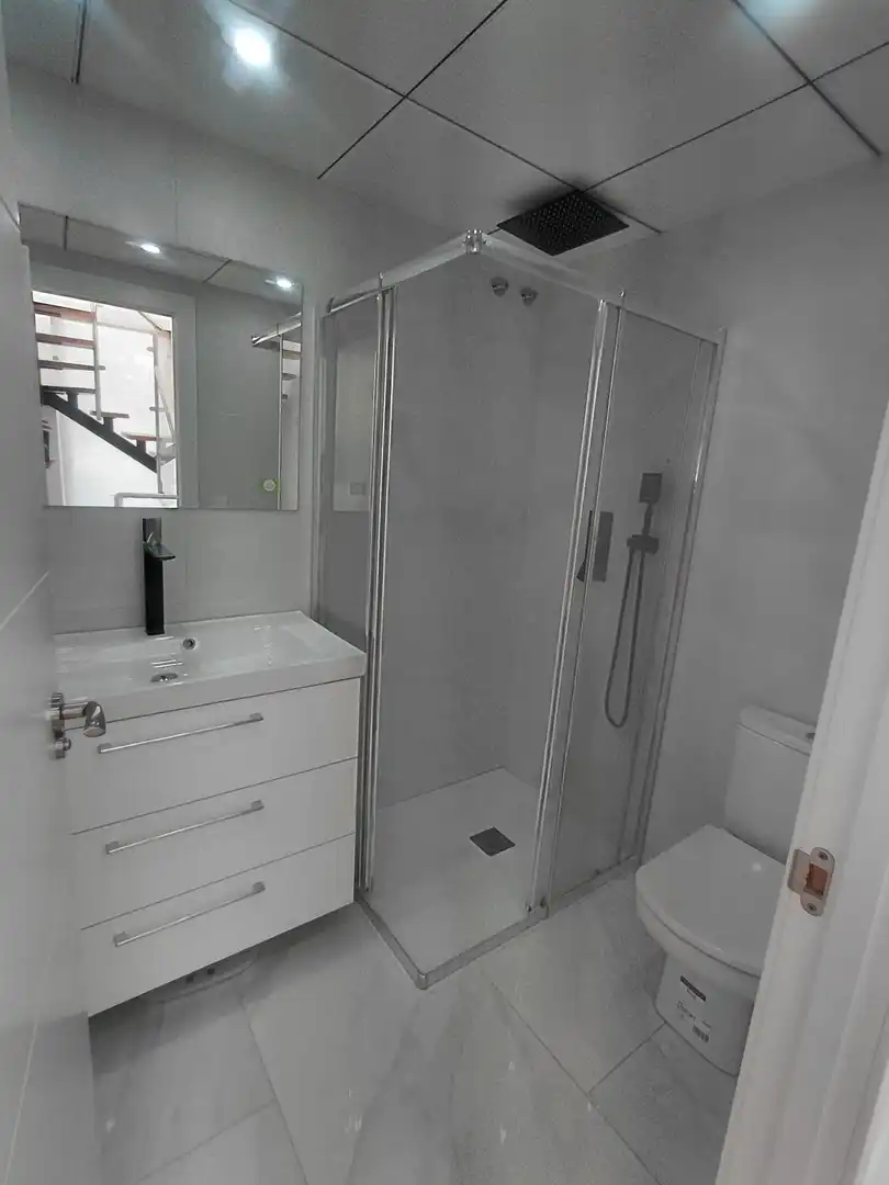 Bany de Casa o xalet en venda en La Nucia amb Aire condicionat, Jardí privat i Traster