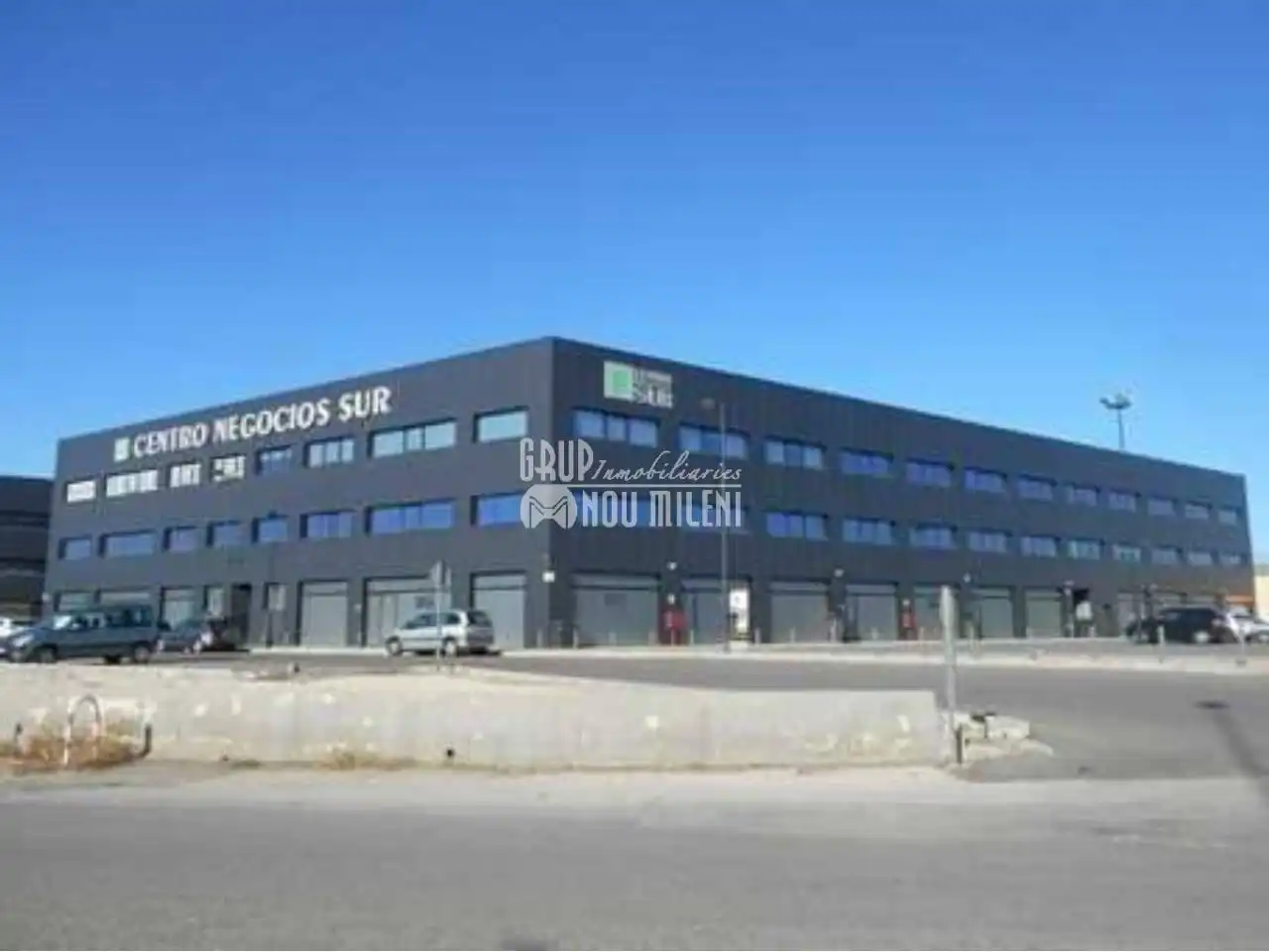 Locale commerciale in vendita a Silla