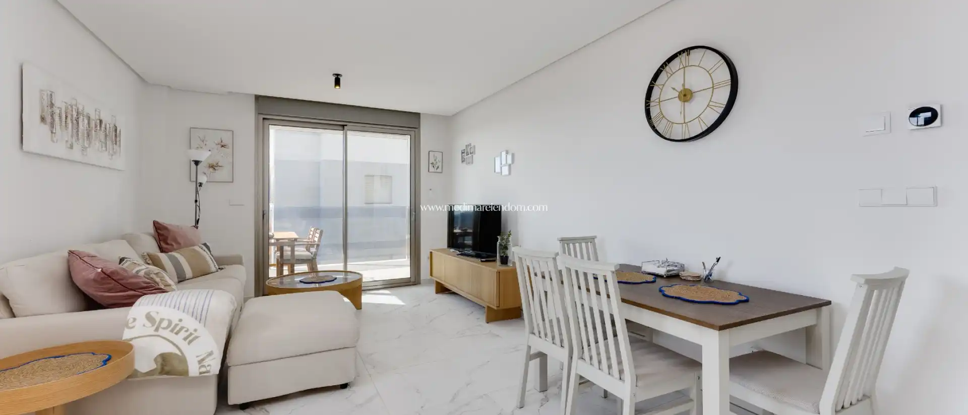 Sala d'estar de Apartament en venda en Santa Pola amb Aire condicionat, Calefacció i Terrassa