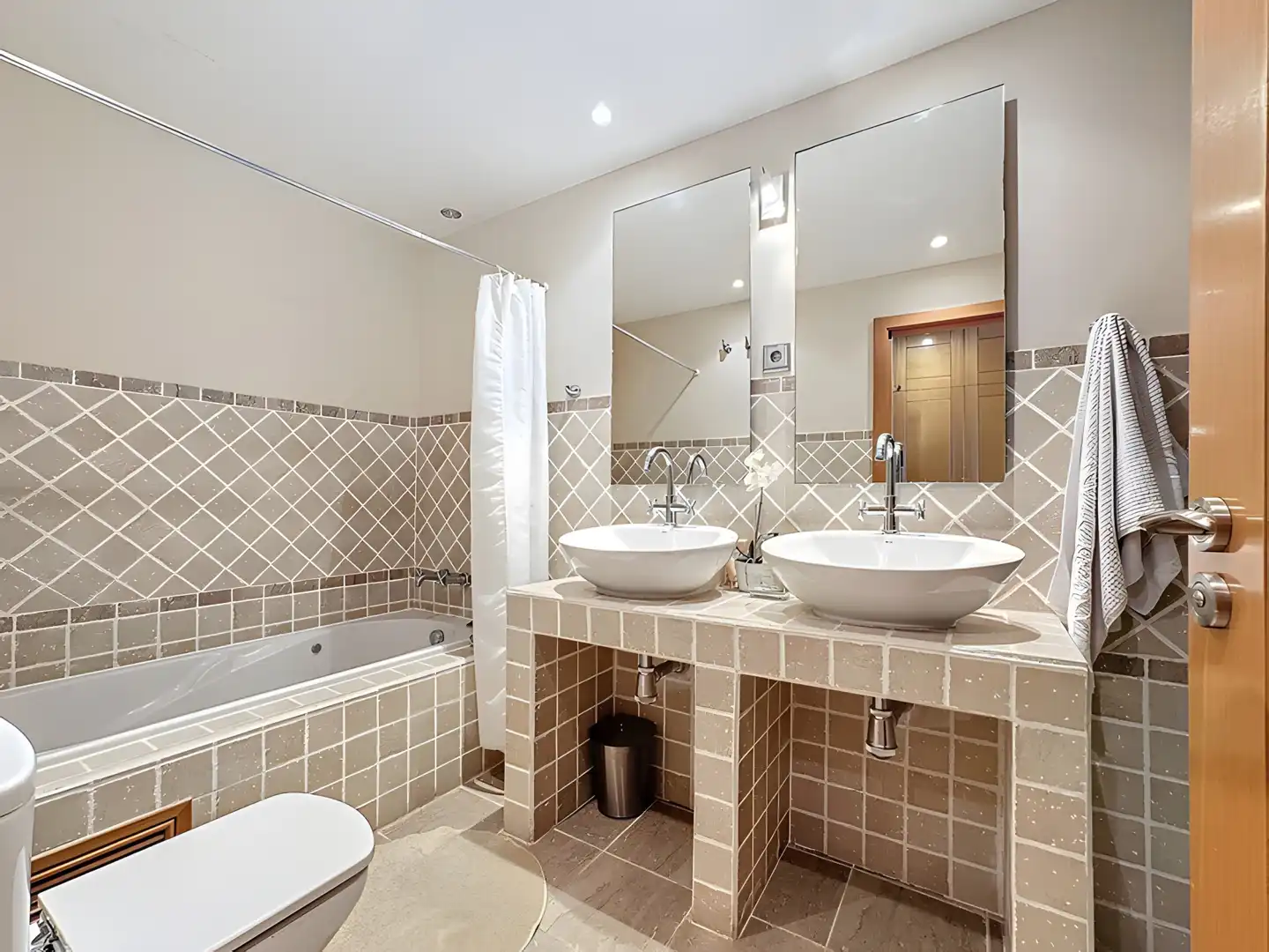 Apartament amb piscina en venda a Selwo, imagen 31