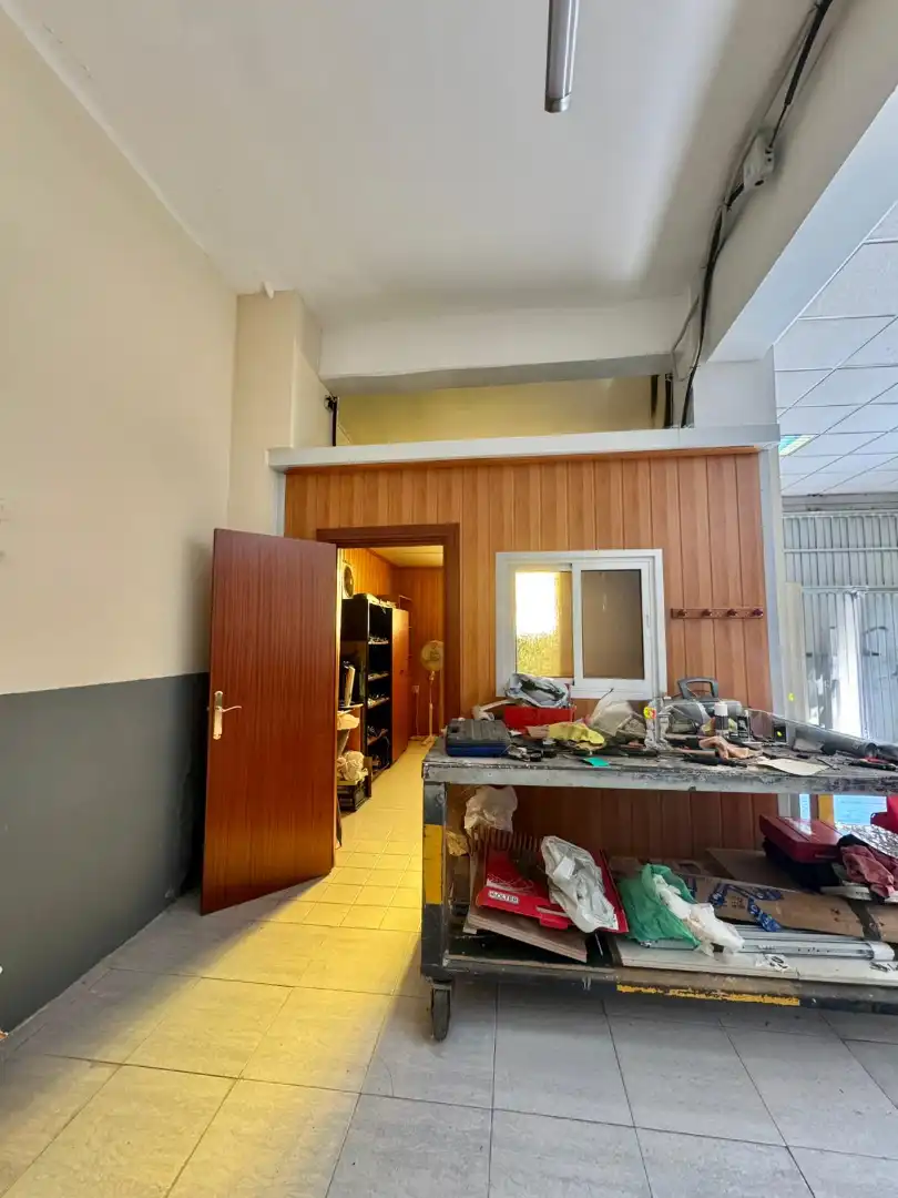 Business premises for sale in Carrer de Narcís Monturiol, imagen 6