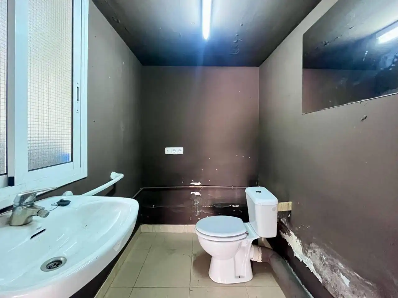Local comercial de lloguer a Calle Subirats, imagen 5