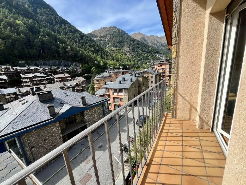 Attico con terrazza in affitto a Arinsal - Erts, imagen 2