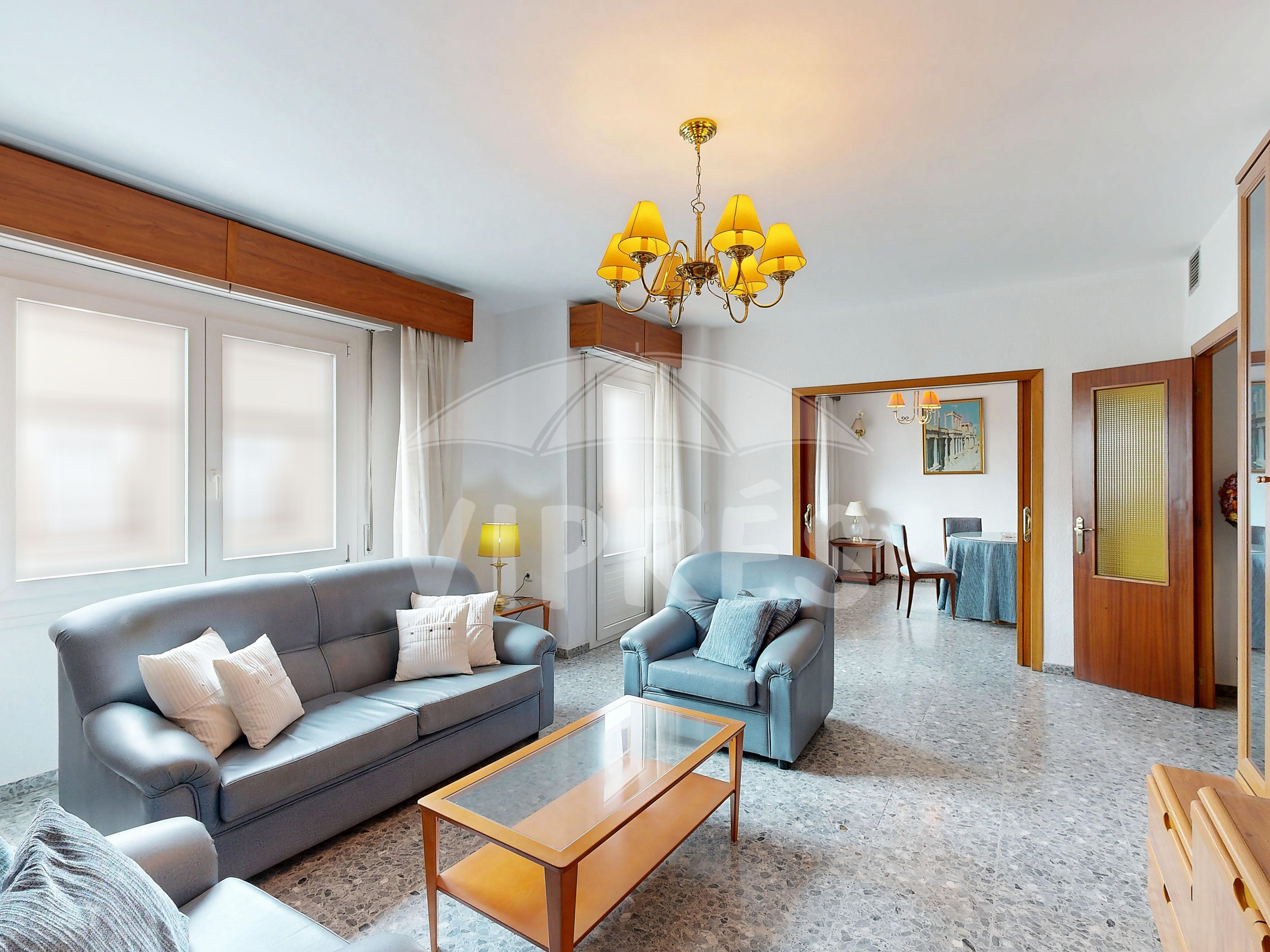 Sala d'estar de Pis en venda en Mérida amb Moblat i Balcó