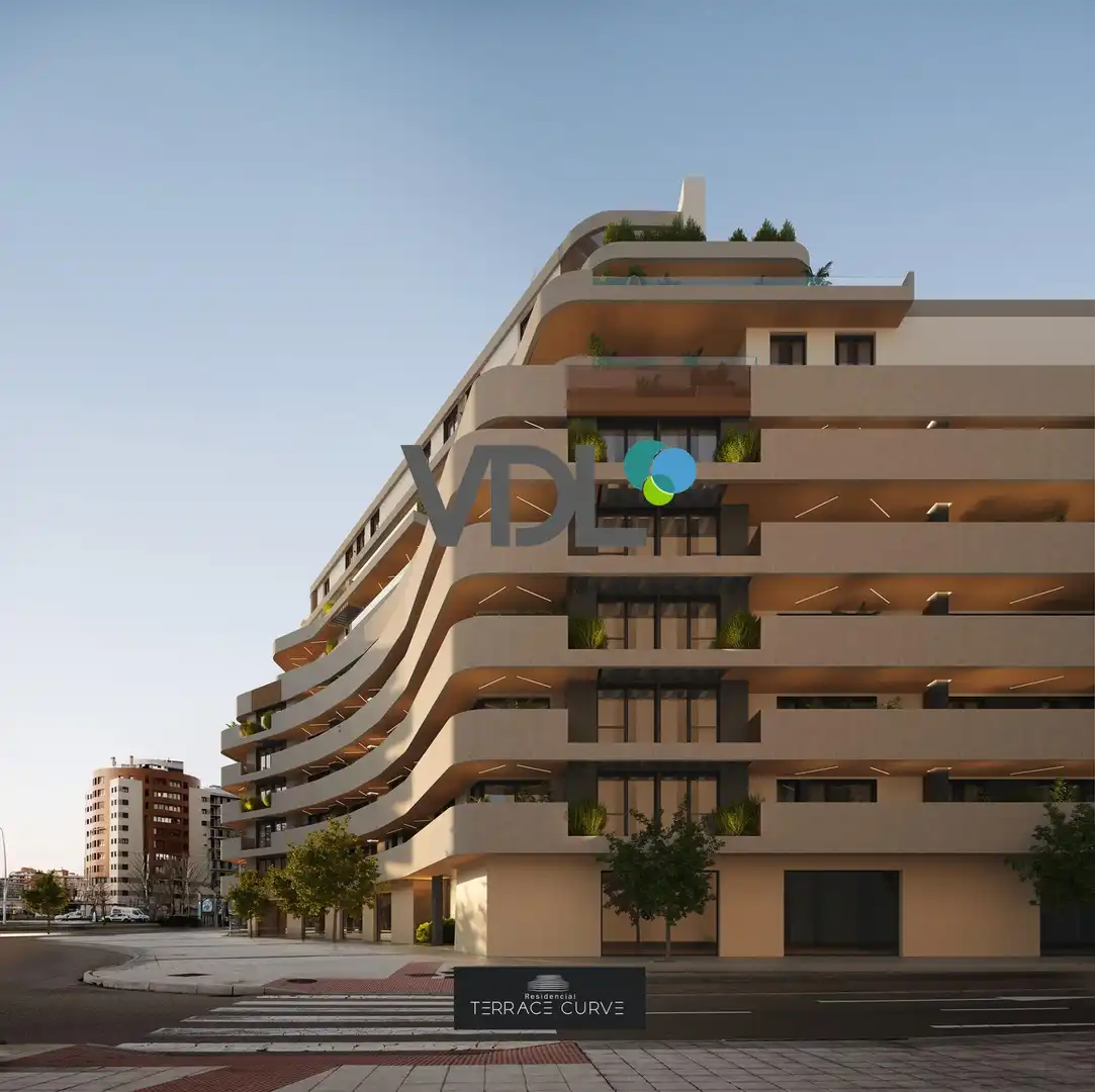 Vista exterior de Apartament en venda en León Capital  amb Terrassa i Traster