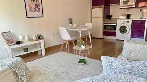Foto 2 de Dúplex en venta en Calle Virgen del Prado, El Torreón - Los Ángeles - El Pilar, Ciudad Real Capital