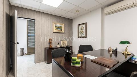 Foto 4 de Oficina en venda a El Guinardó, Barcelona