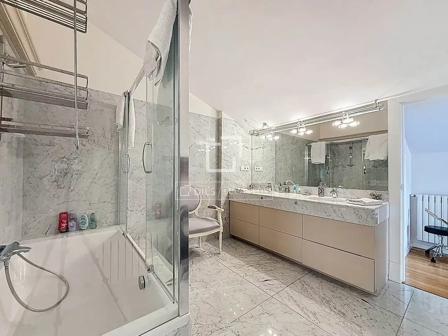 Baño de Casa o chalet en venta en Escaldes – Engordany con Calefacción, Jardín privado y Parquet