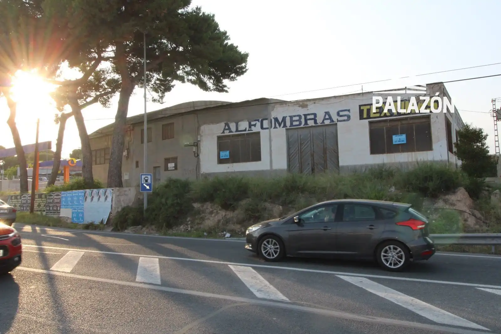 Local comercial en venta en Crevillent