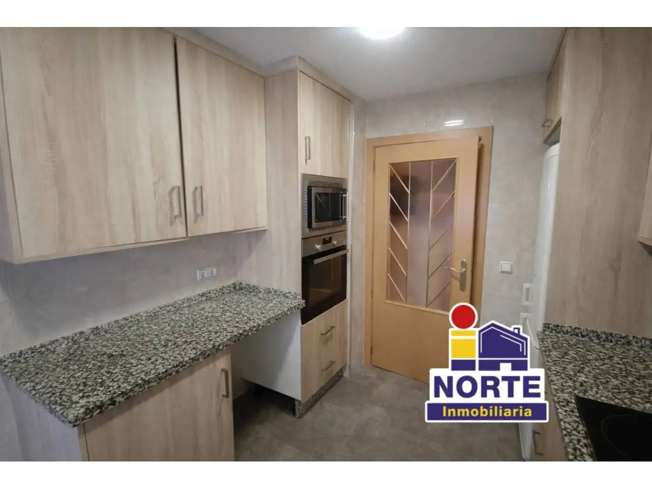 Cocina de Piso en venta en Alcoy / Alcoi con Aire acondicionado, Trastero y Amueblado