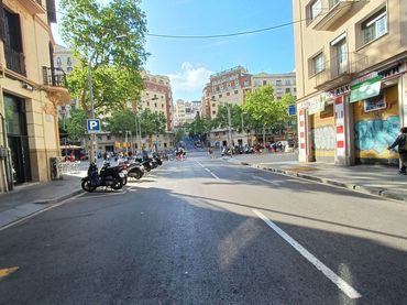 Individual amb ascensor en venda a Carrer de Sant Pere d'Abanto 8