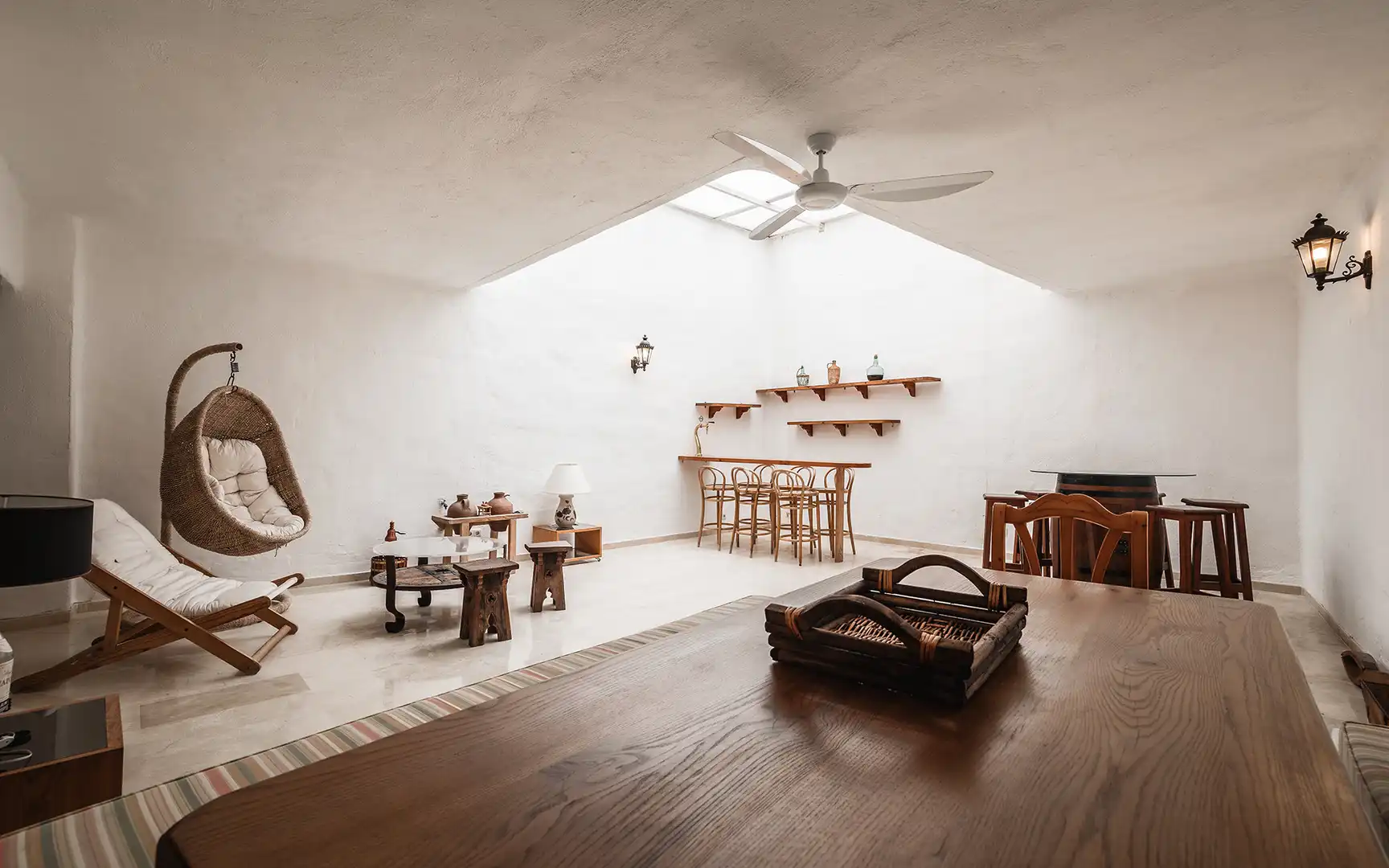 Sala de estar de Planta baja en venta en Marbella con Aire acondicionado, Jardín privado y Terraza