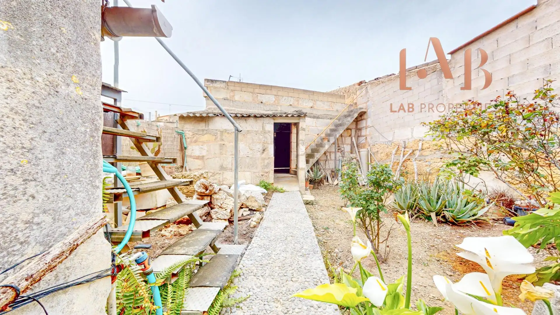 Exterior view of Houses for sale in Llubí  with Private garden and Terrace